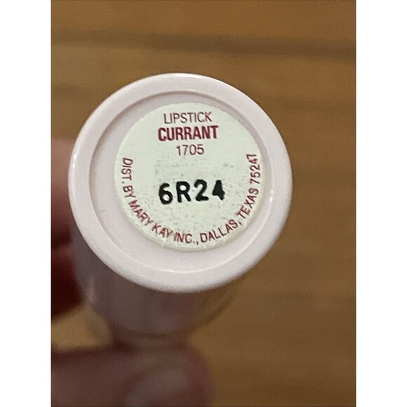 Mary Kay Lipstick Currant 1705 Signature Color Moisturizing NOS Retired - Picture 2 of 8